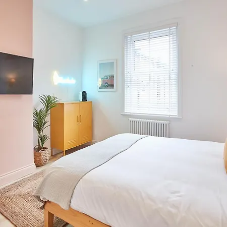 Host & - House Hotell Scarborough