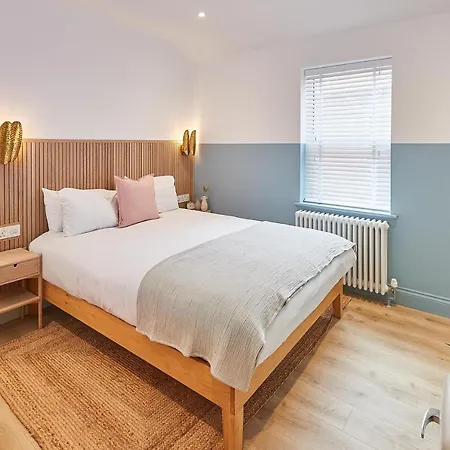 Host & - House Hotell Scarborough
